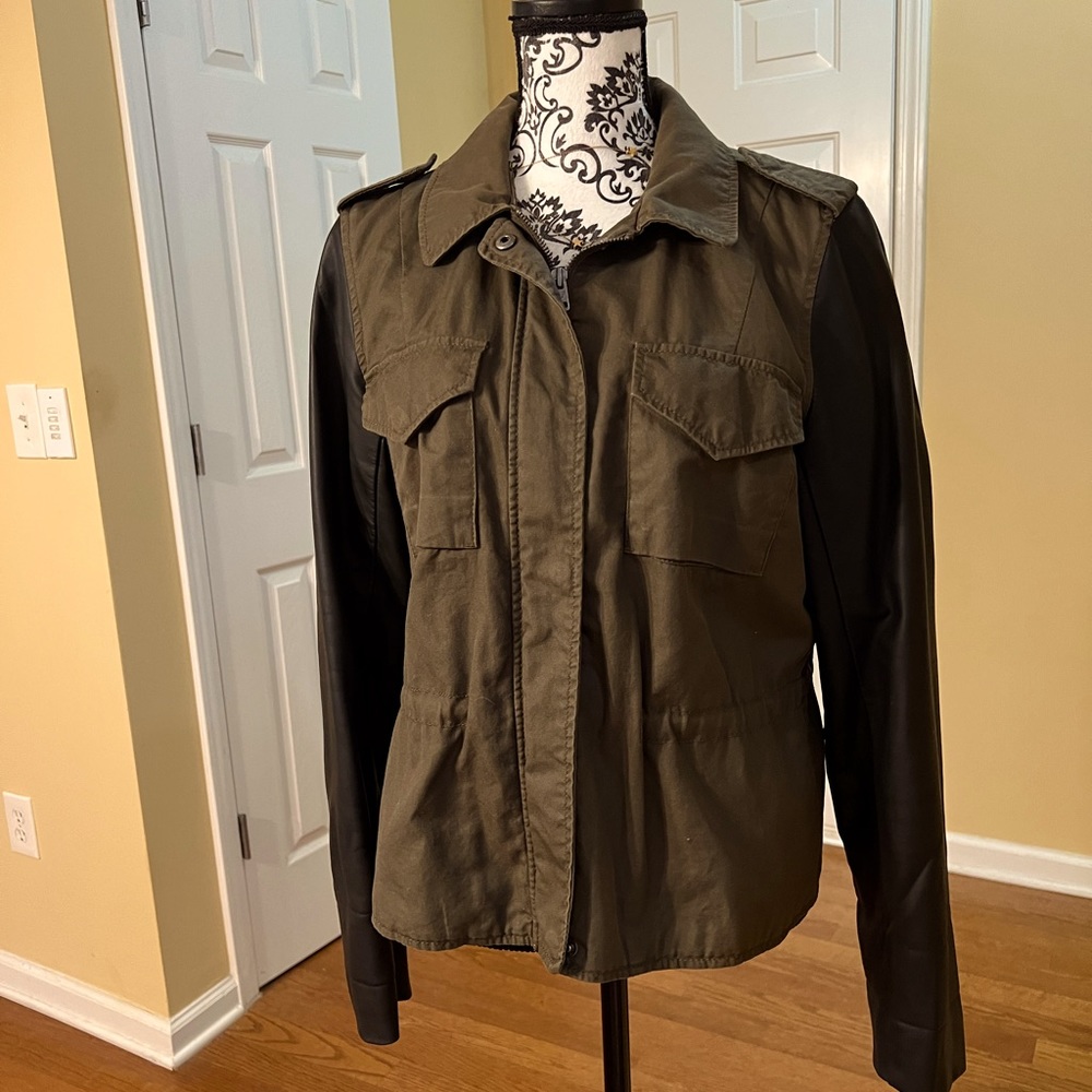 American Eagle Outfitters Green Canvas Jacket with Faux Leather Sleeves. L/G